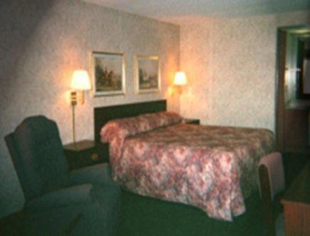 Standard Room - Non-Smoking