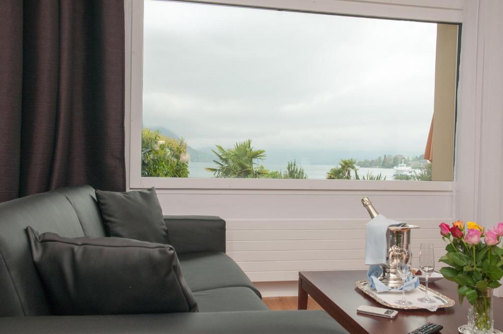 Superior Double Room with Lake View