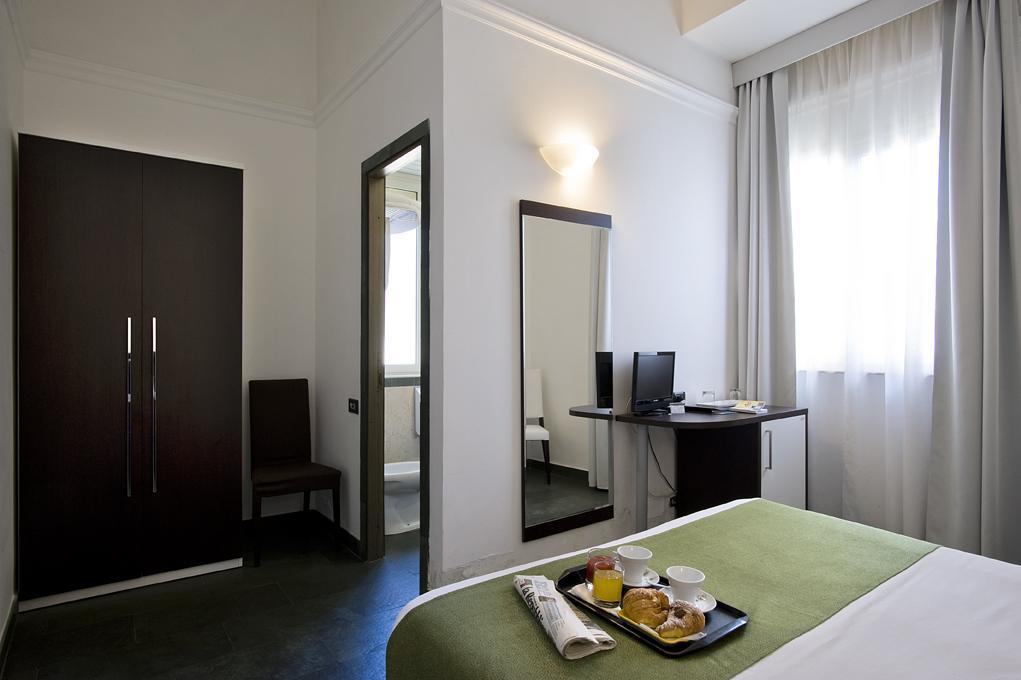 Single Room Sea View