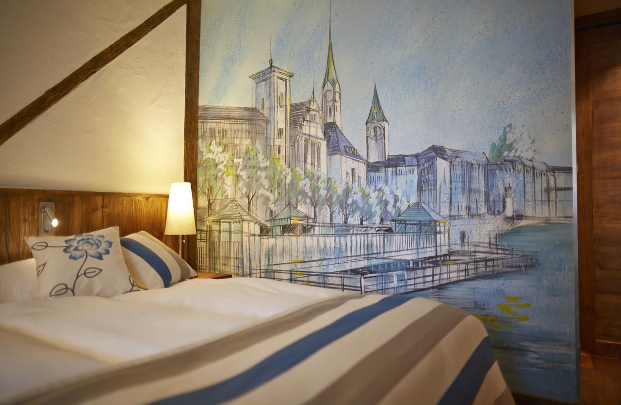 Quarto Premium com 2 Camas de Solteiro