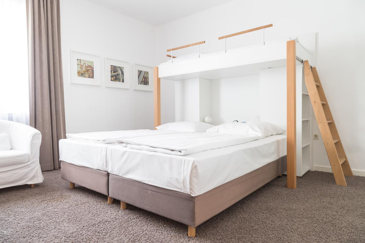 Dreibettzimmer