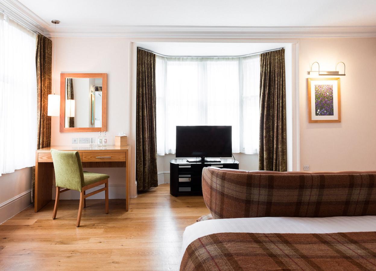 Luxury King Room