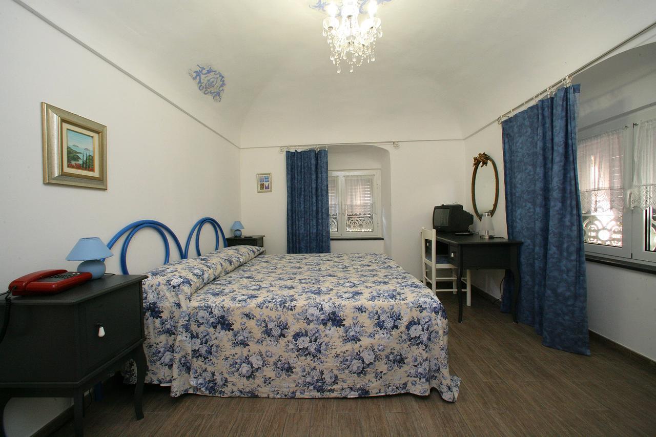 Standard Double Room,634437384:JPEG