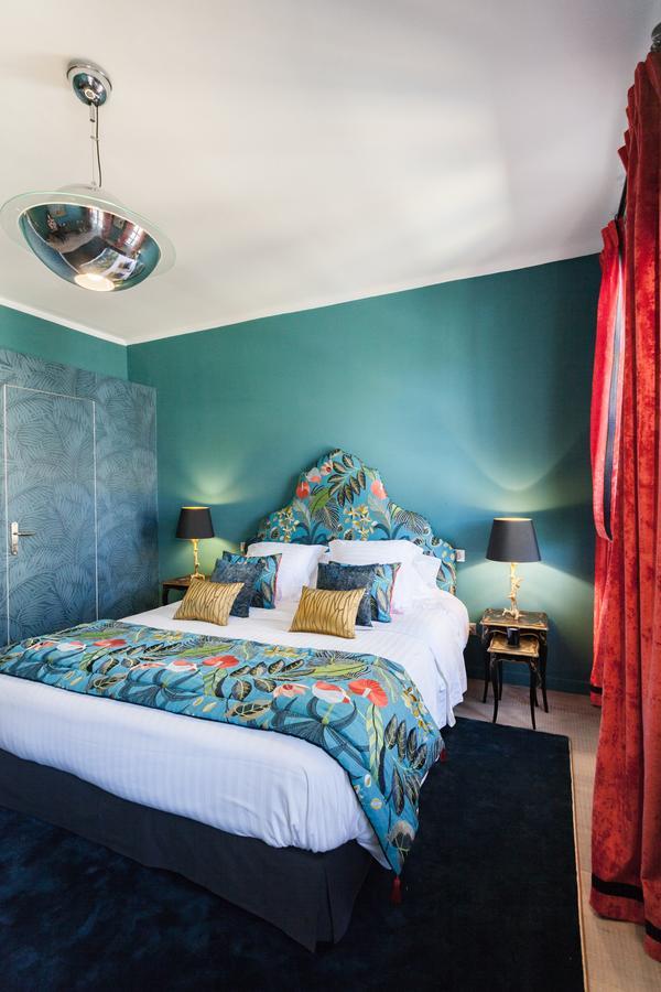 Deluxe Double Room Bath
