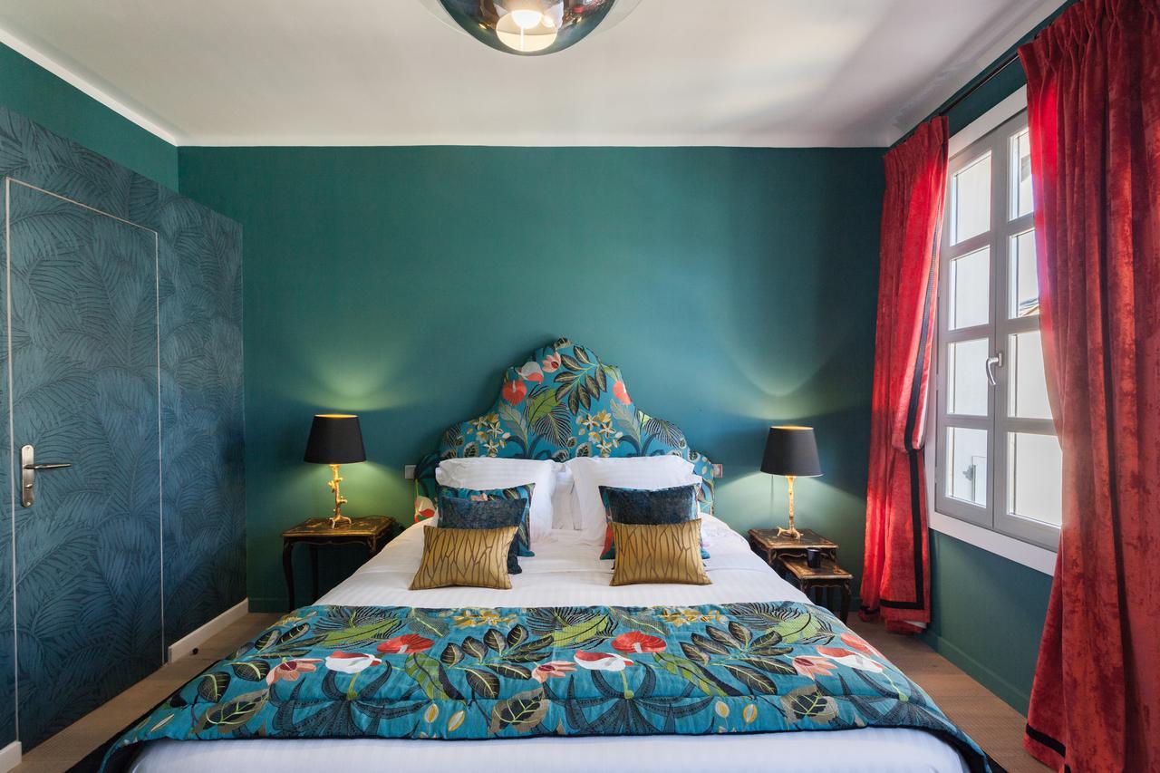 Deluxe Double Room Bath
