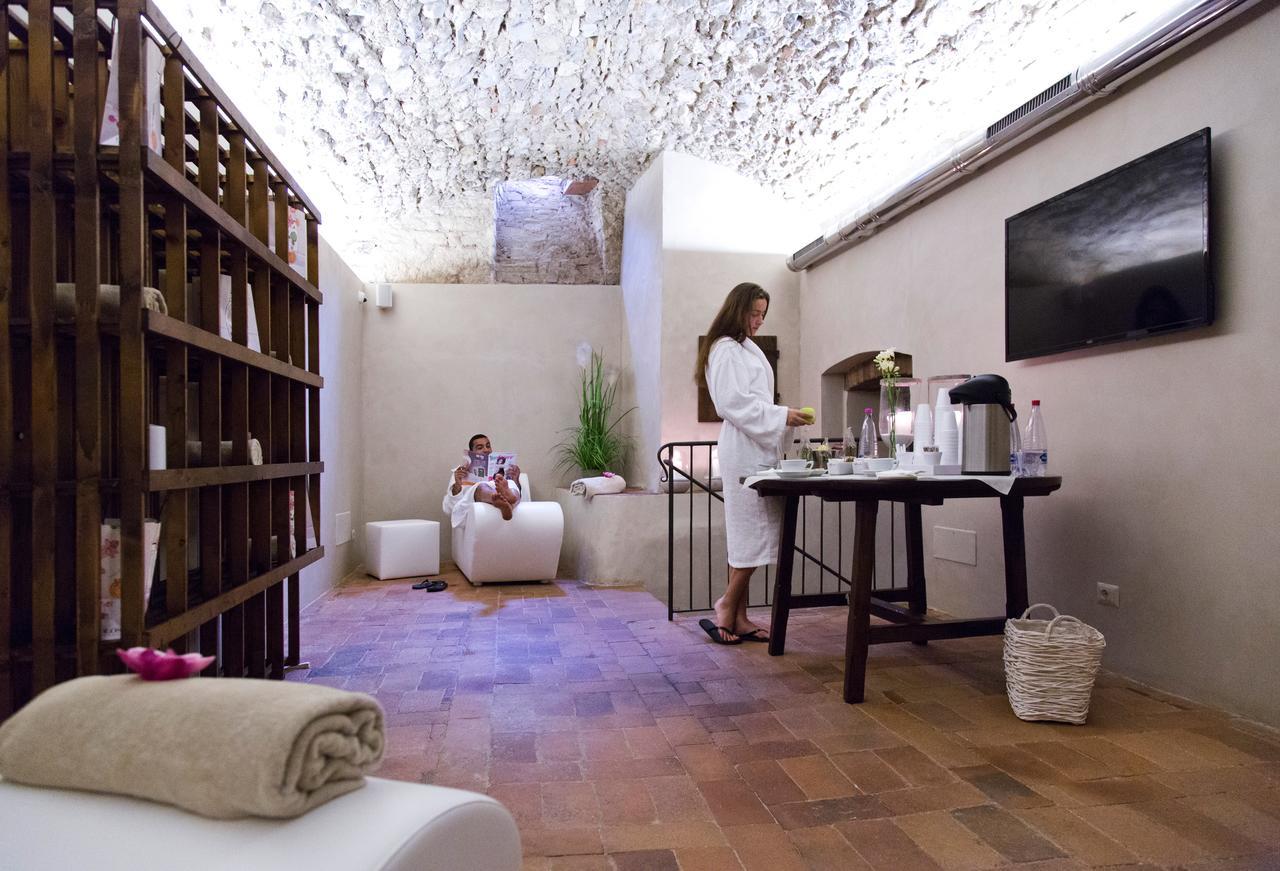 Suite Spa Access,639974868:JPEG
