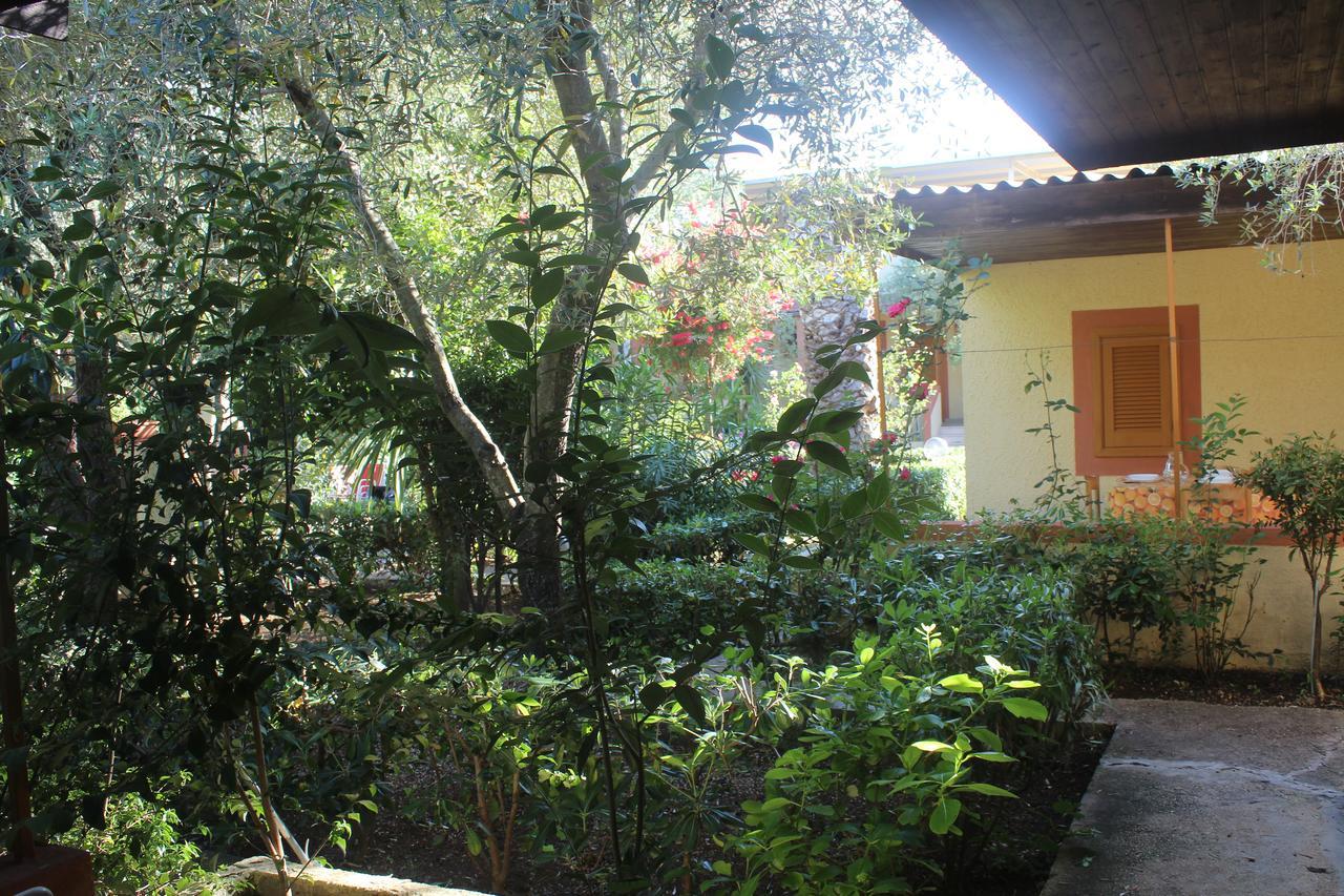 Apartment Garden View,823482029:JPEG