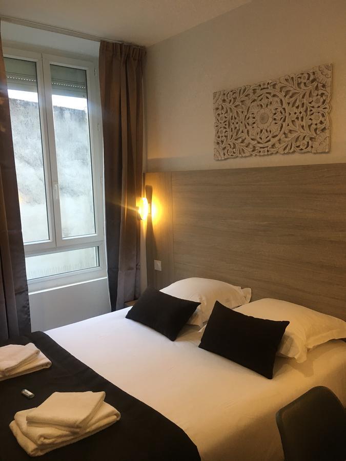 Standard Double Room,641679069:JPEG