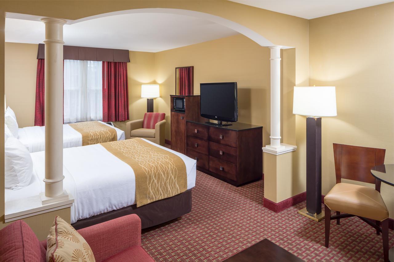 Queen Room Two Queen Beds Accessible or Non-Smoking