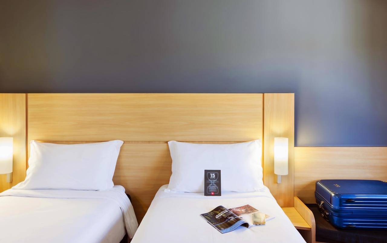 Standard Apartment with Twin Beds
