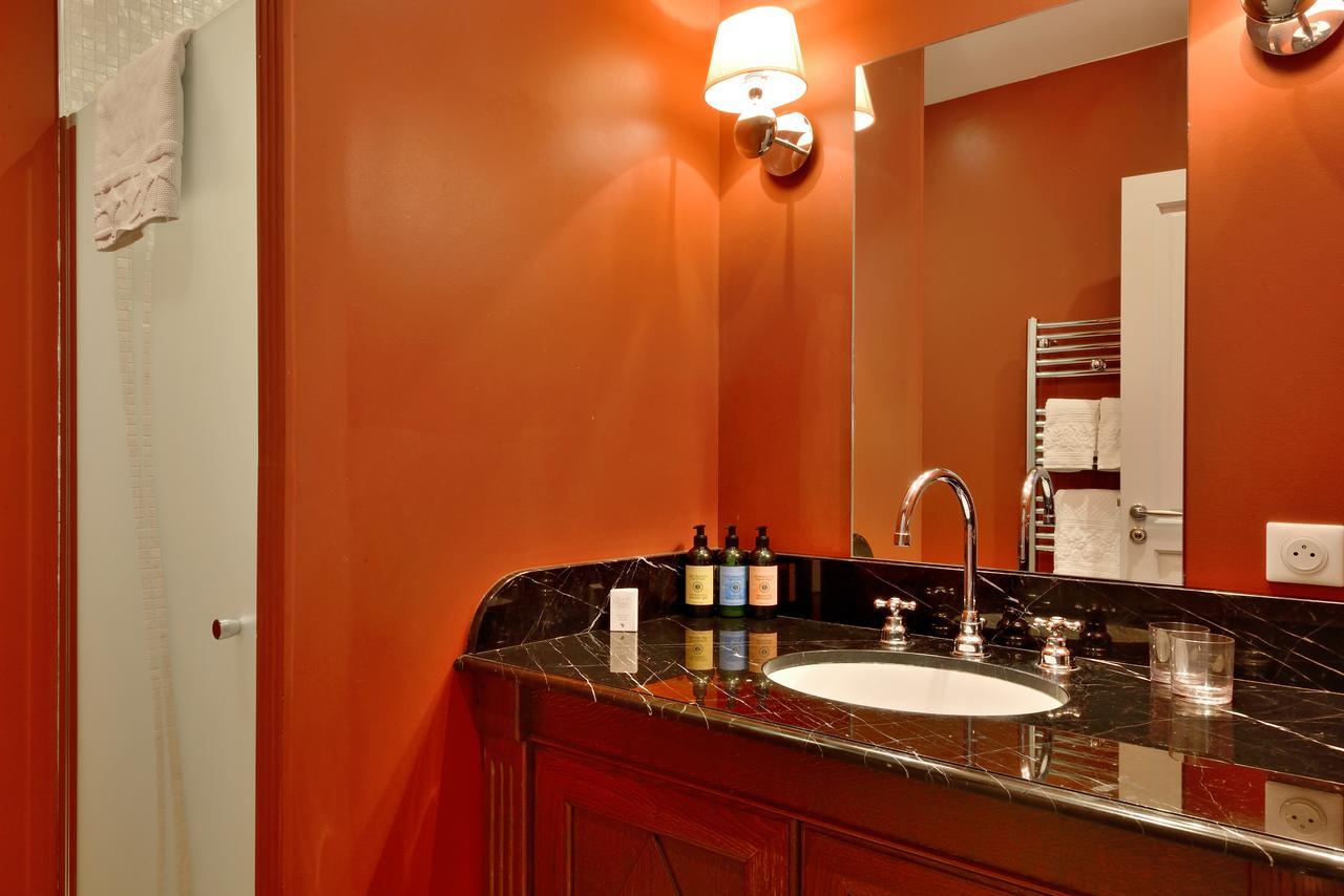 Superior One-Bedroom Apartment,644084727:JPEG