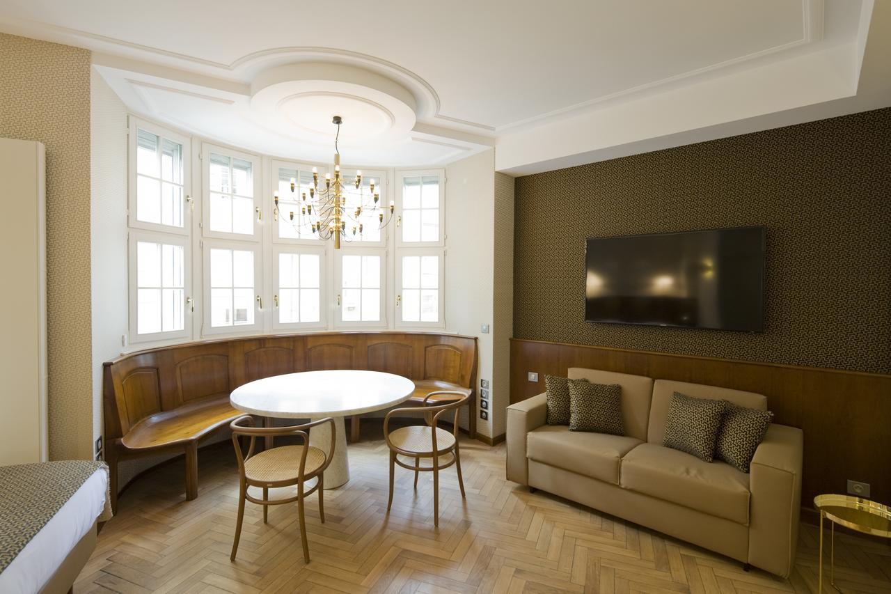 Junior Suite,644648757:JPEG