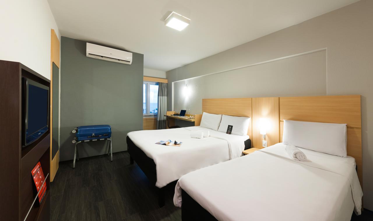 Standard Apartment with Queen Bed