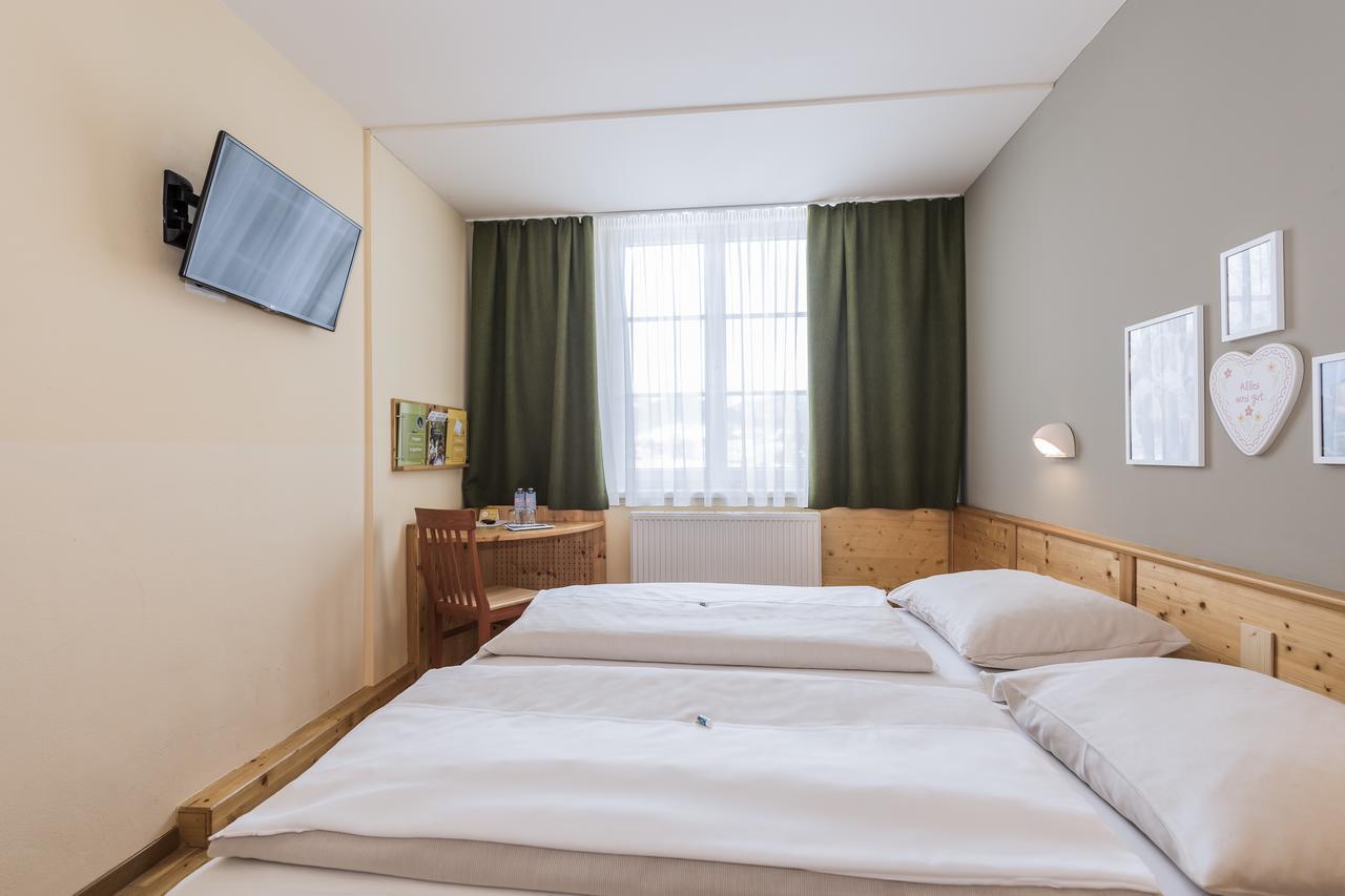 Familienzimmer mit 2 Schlafzimmern