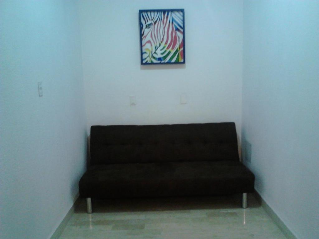Large Double Room,64943488:JPEG