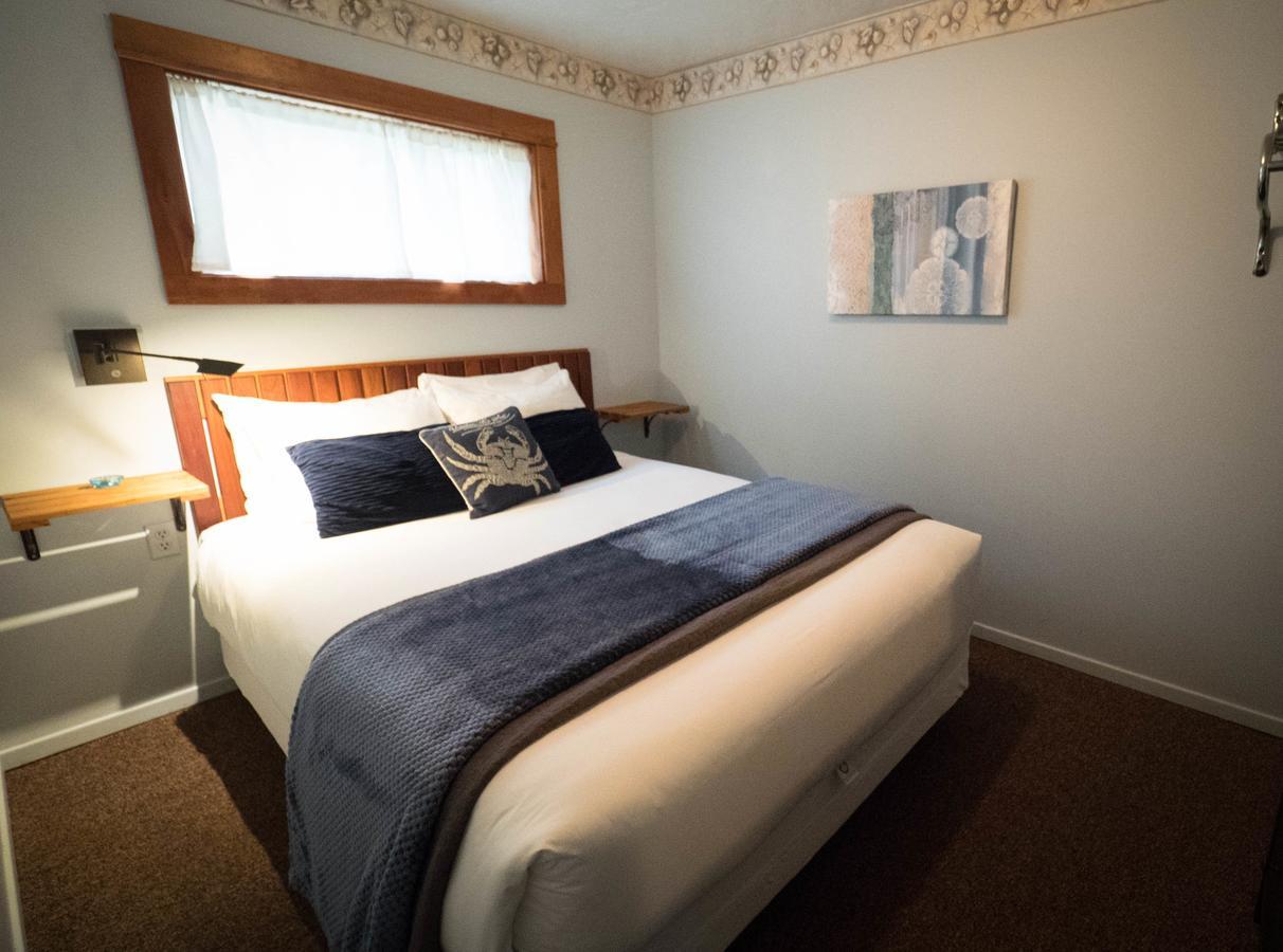 Standard Queen Suite