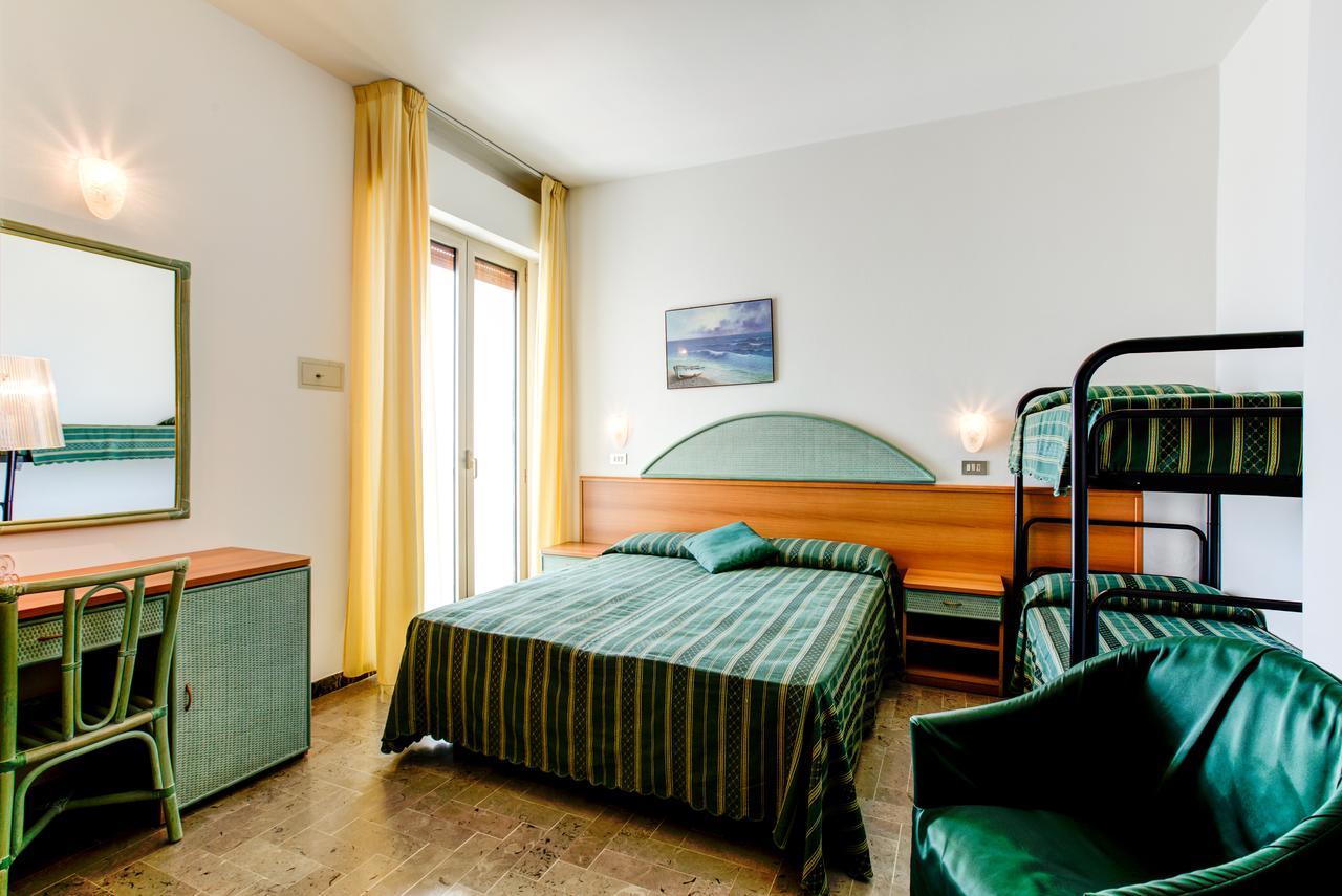 Double Room Balcony,653875959:JPEG