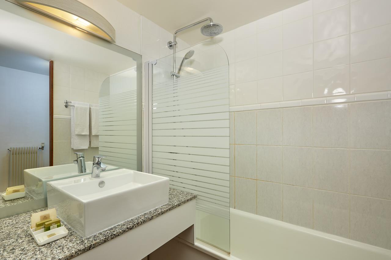 Superior Room - 2 Double Beds