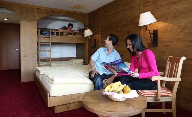 Dreibettzimmer