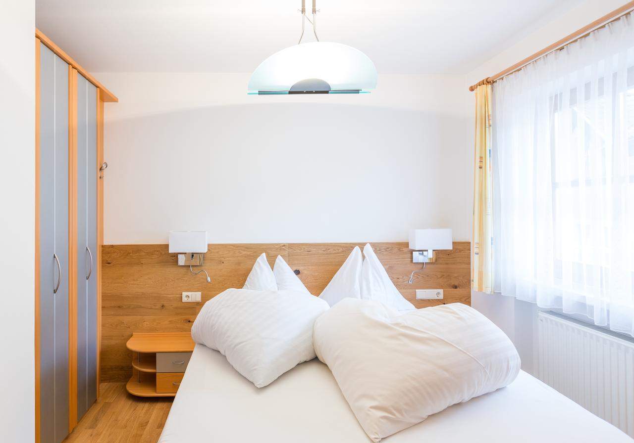 Double Room,25184289:JPEG