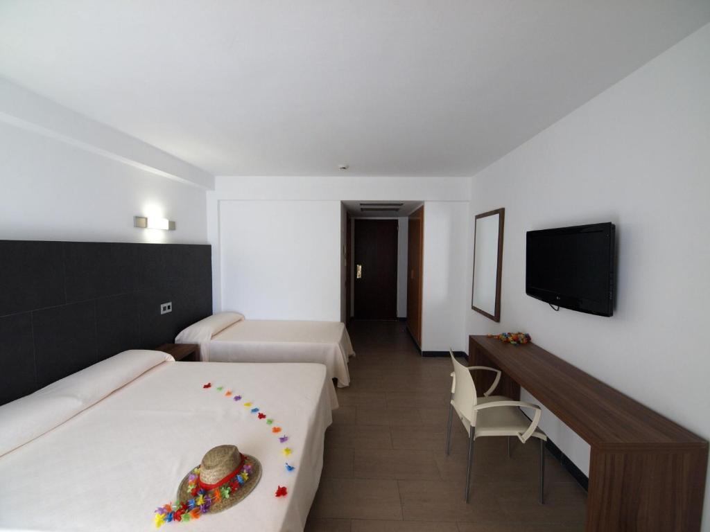 Double or Twin Room Spa Access,66016840:JPEG