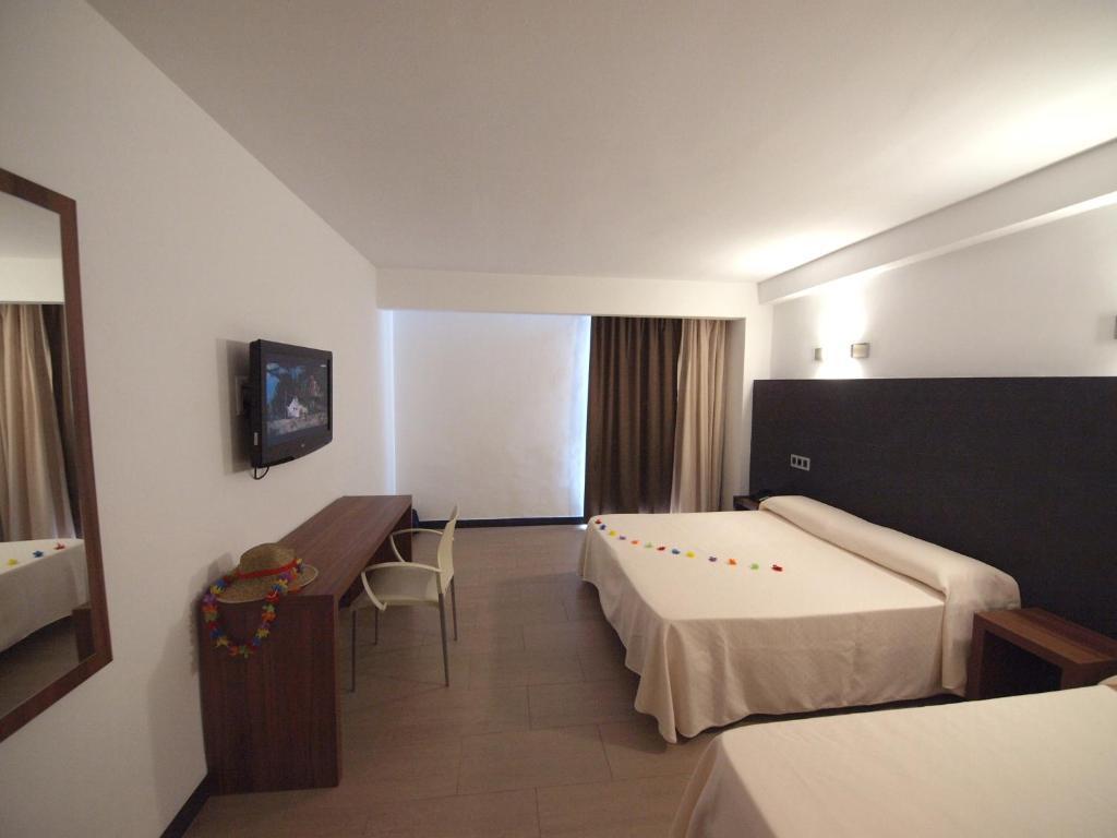 Double or Twin Room Spa Access