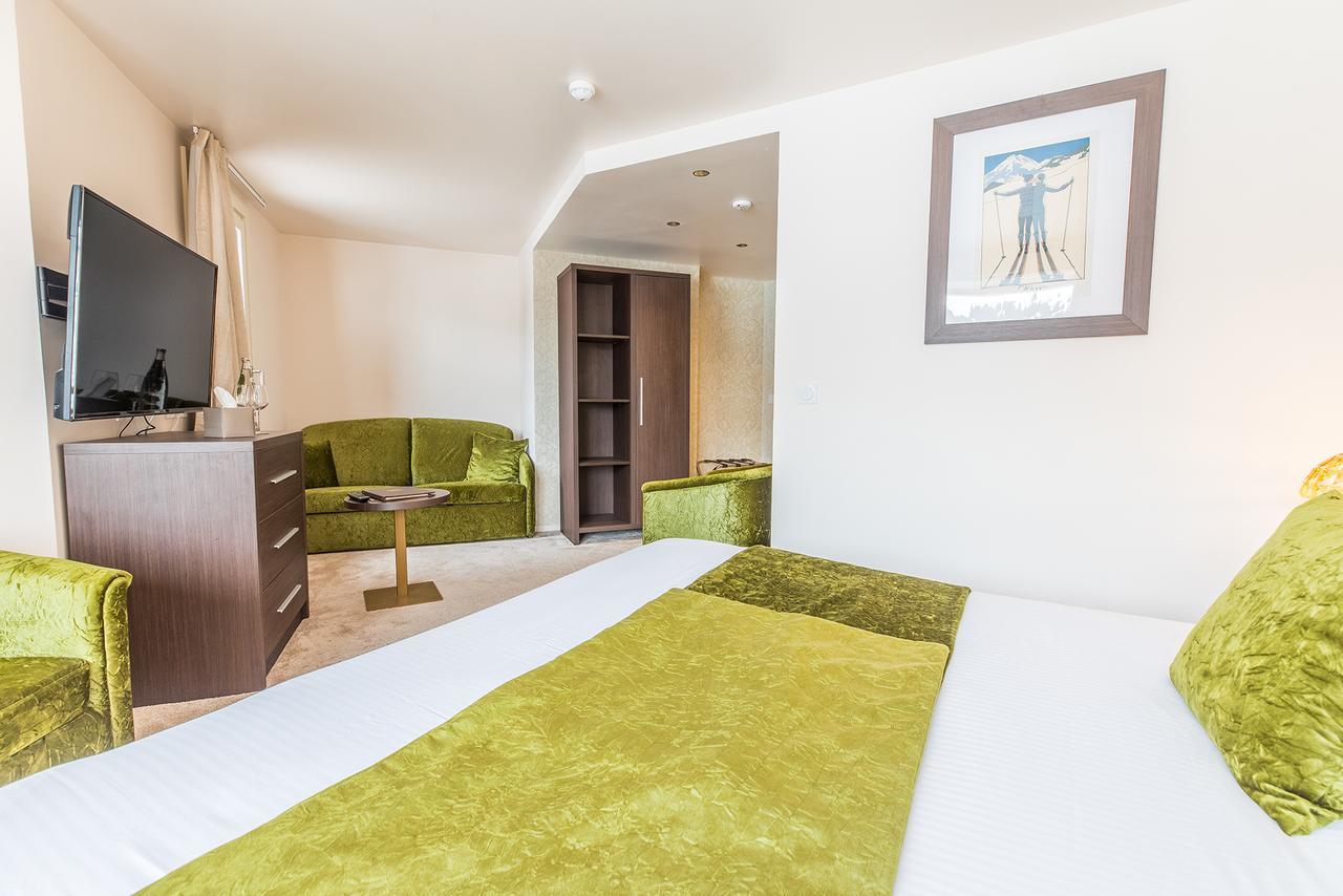 Prestige Family Room