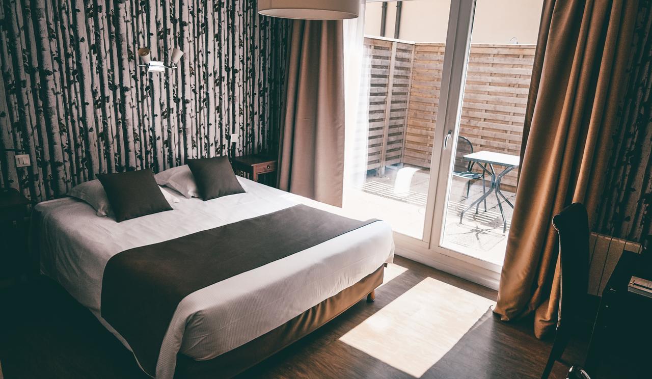 Double Room with Terrace