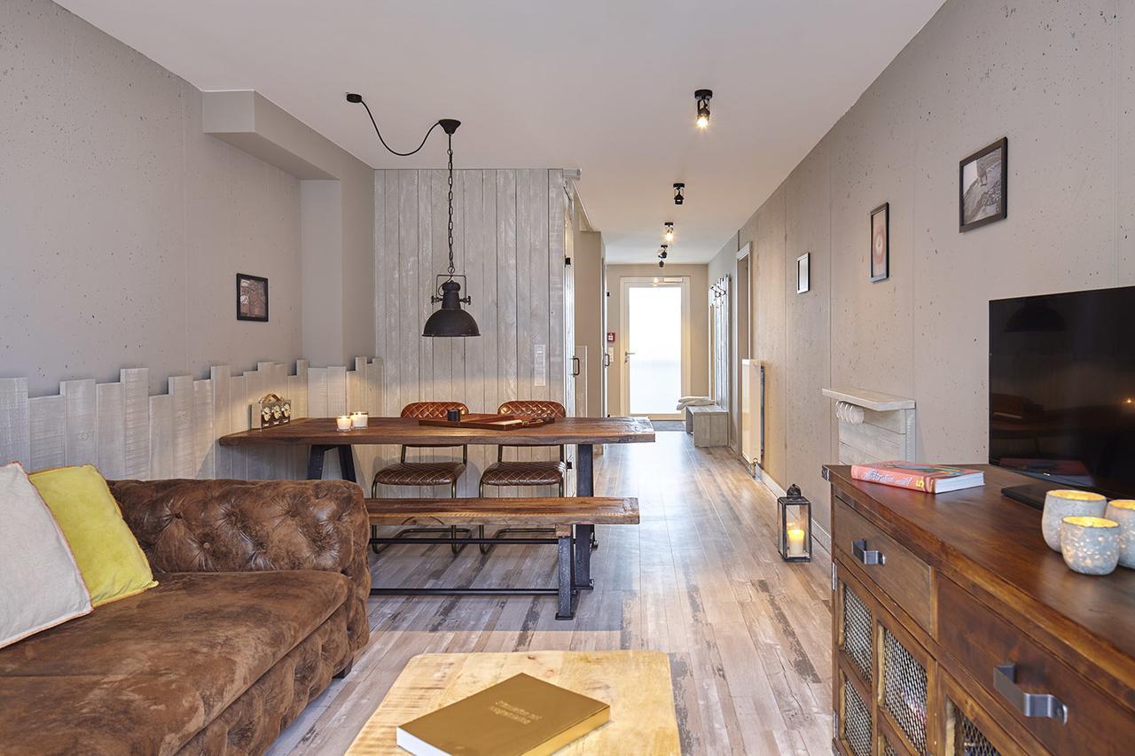 2-Bedroom Apartment mit Meerblick und Balkon