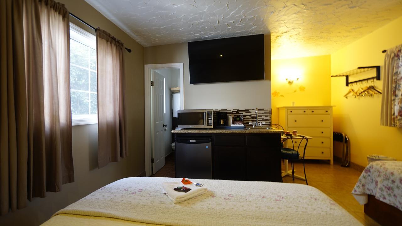 Deluxe Double Room Extra Bed