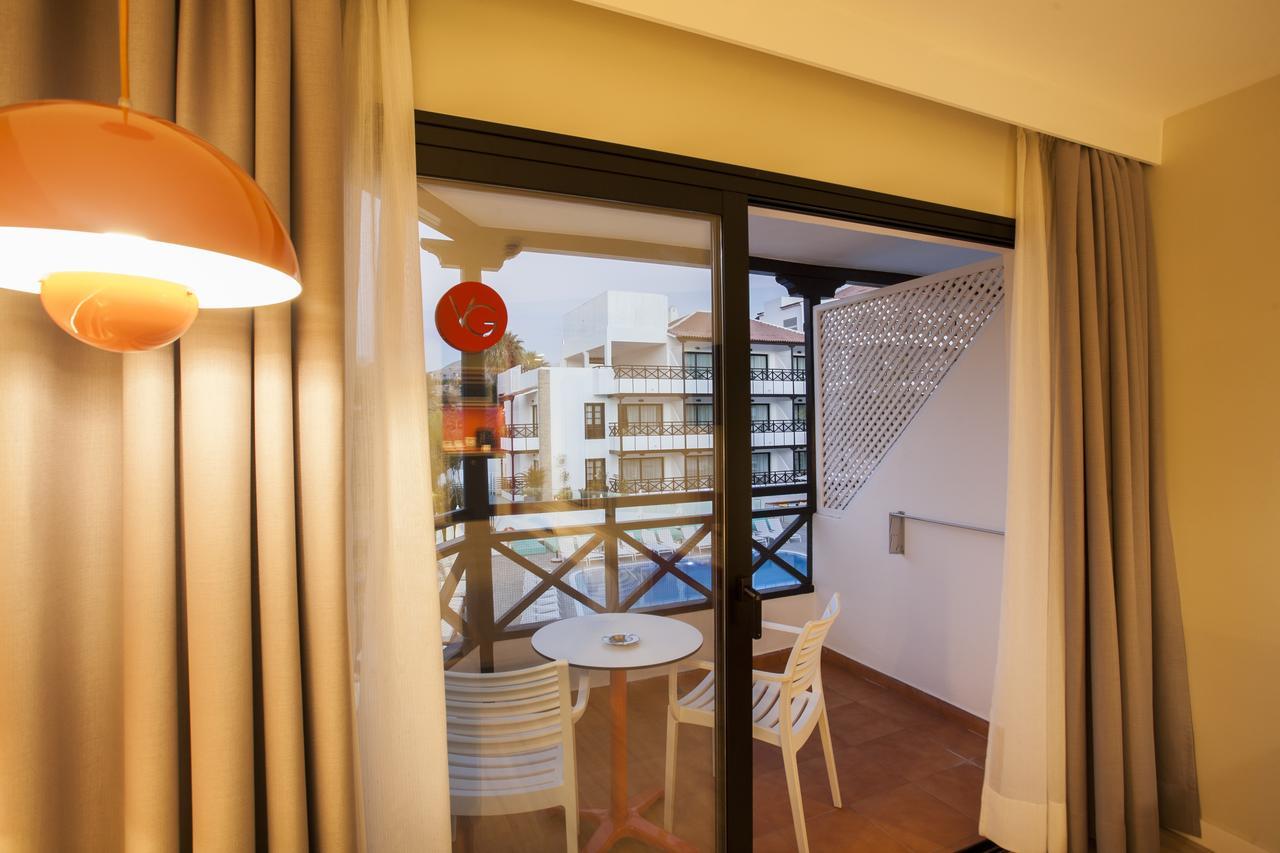 Double Room Pool View