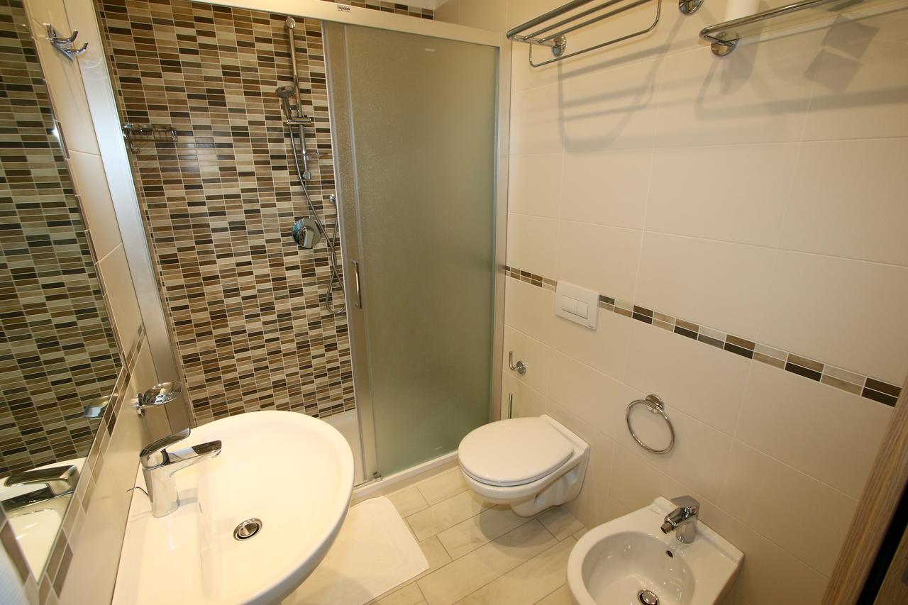 Triple Room Balcony