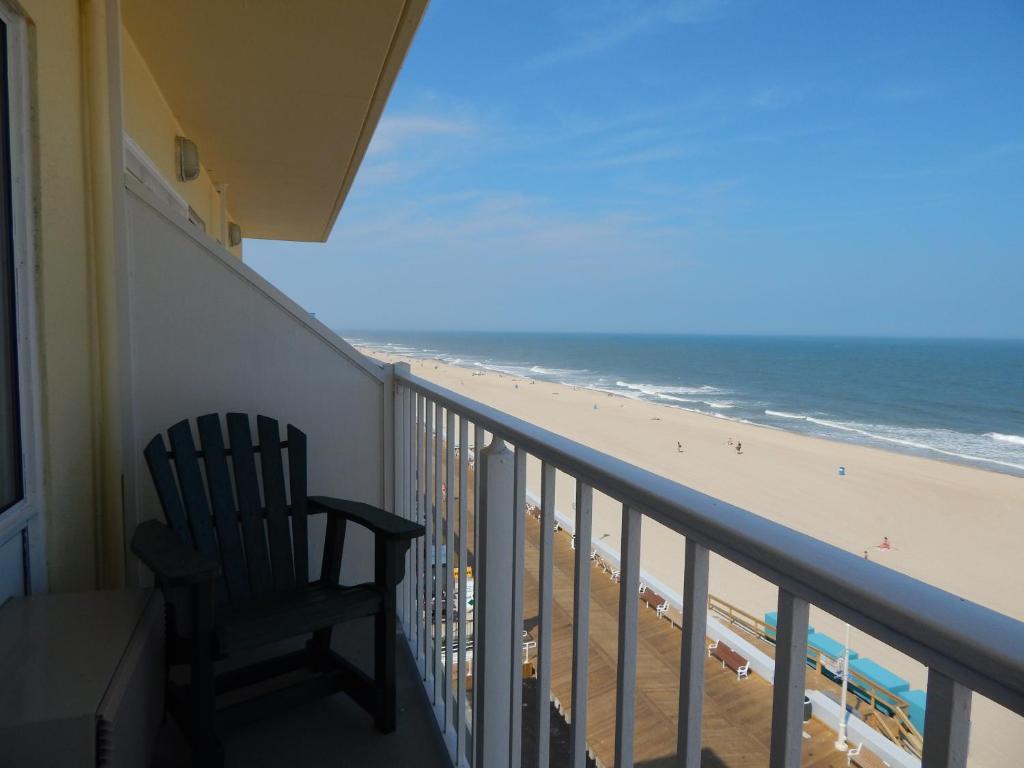 Oceanfront Room Two Queen Beds Non Smoking,250481929:JPEG