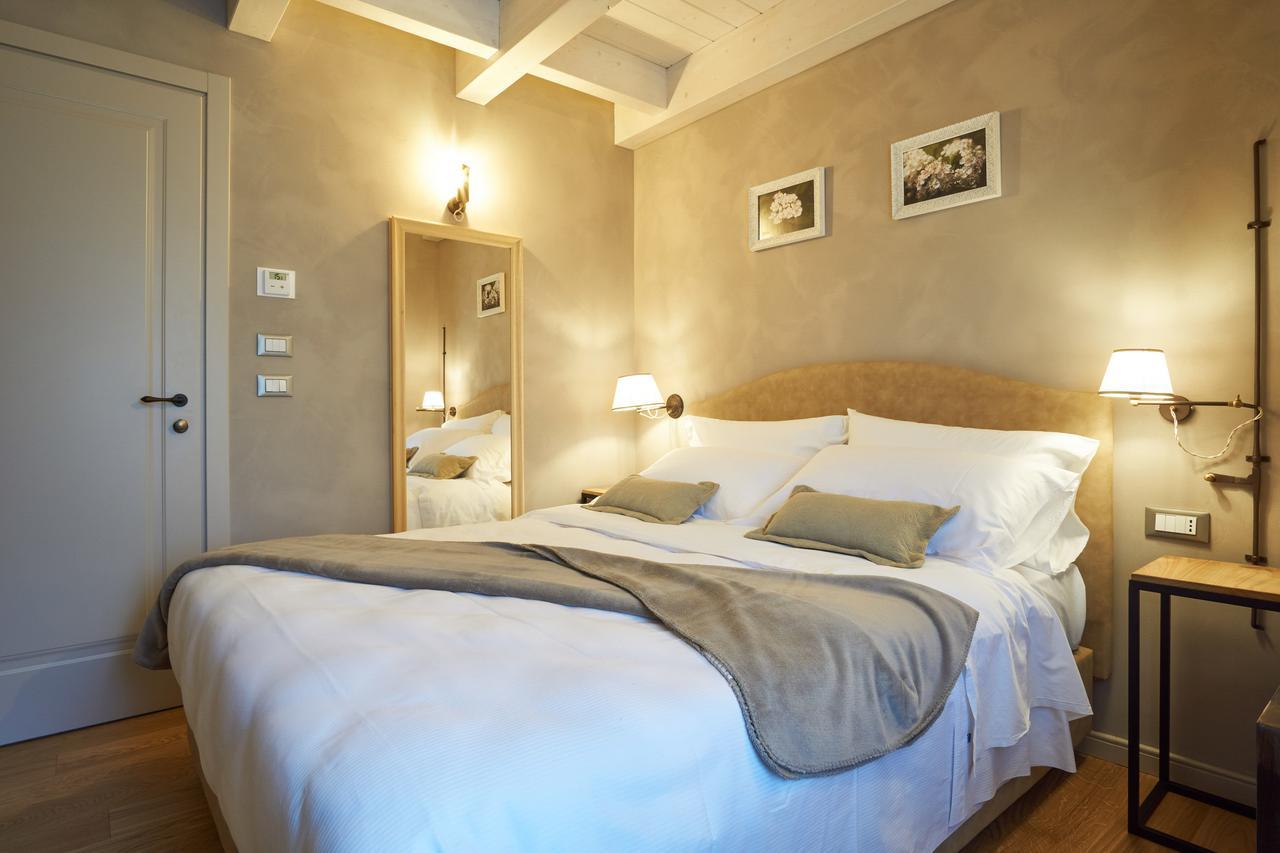 Standard Double Room,666663009:JPEG