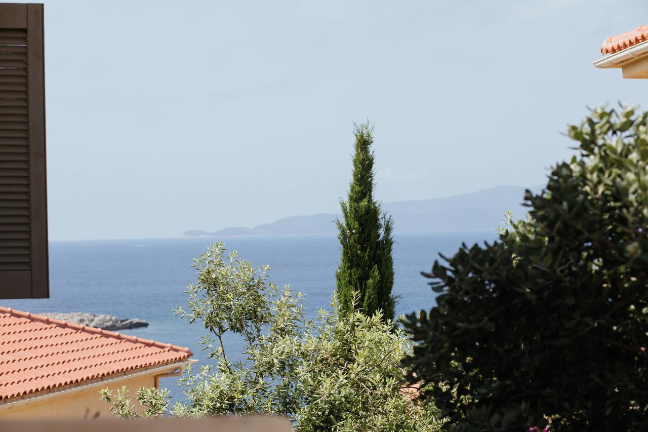 Executive Double Room Partial Sea View