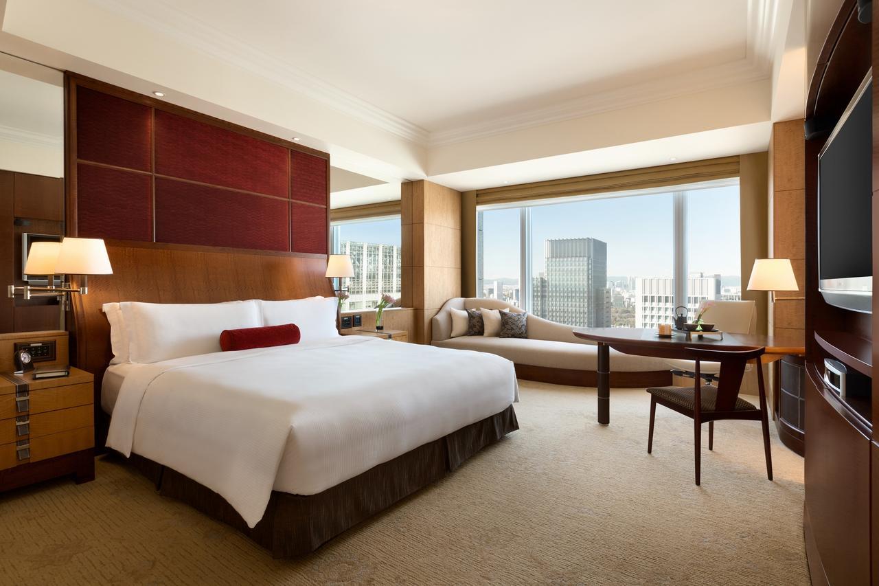 Deluxe King Room,983495716:JPEG