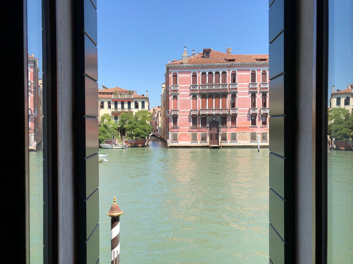 Deluxe Double Room Grand Canal View