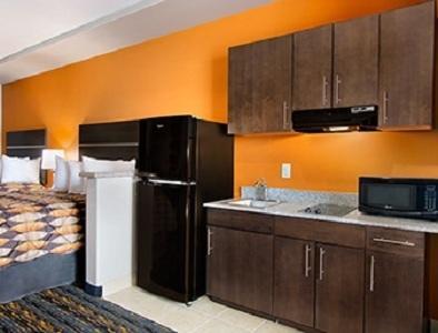 Deluxe Queen Studio with Two Queen Beds - Non-Smoking