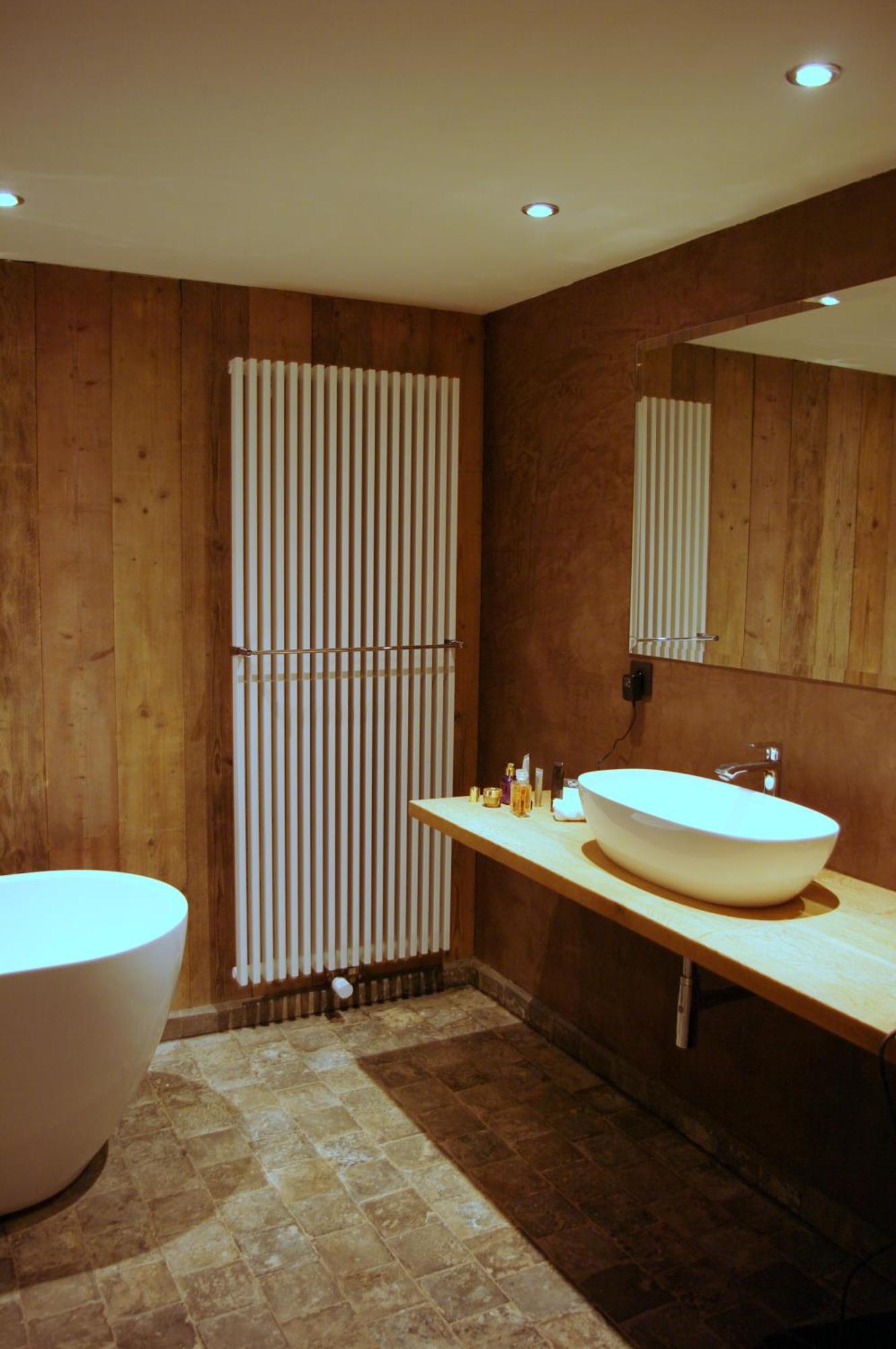 Deluxe Suite Canal View