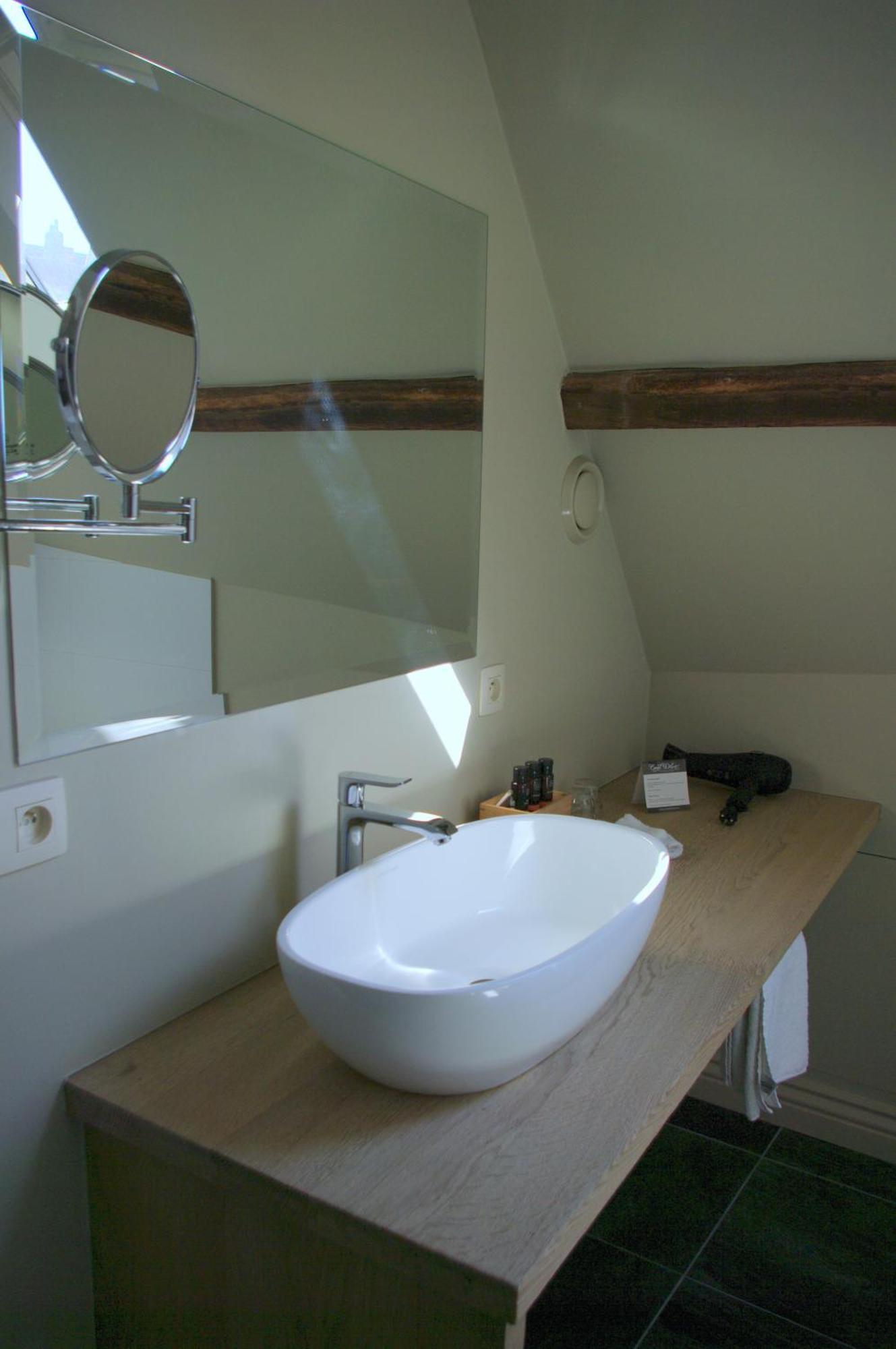 Junior Suite Canal View