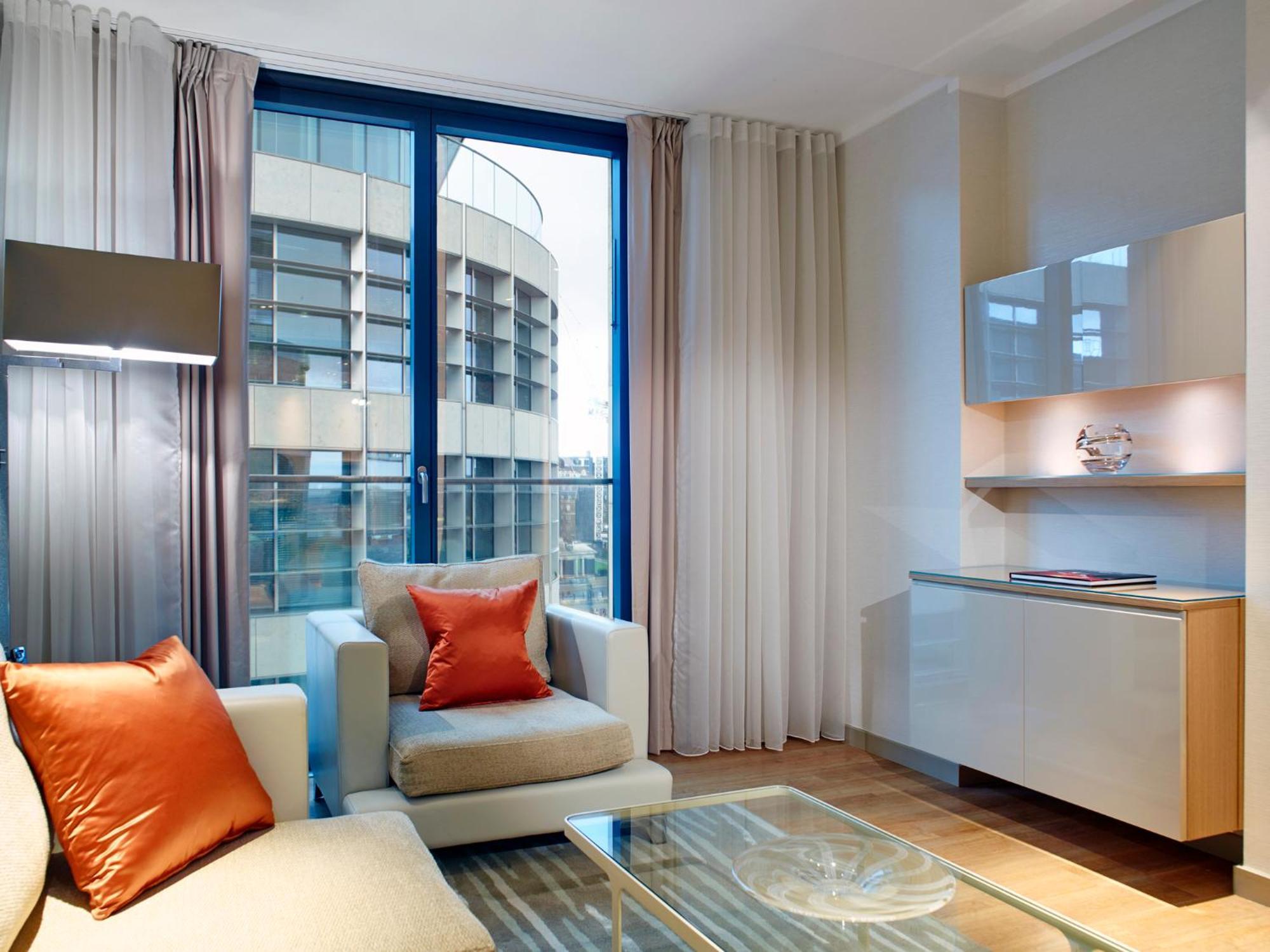 Superior One Bedroom Apartment Sofa Bed,679411572:JPEG