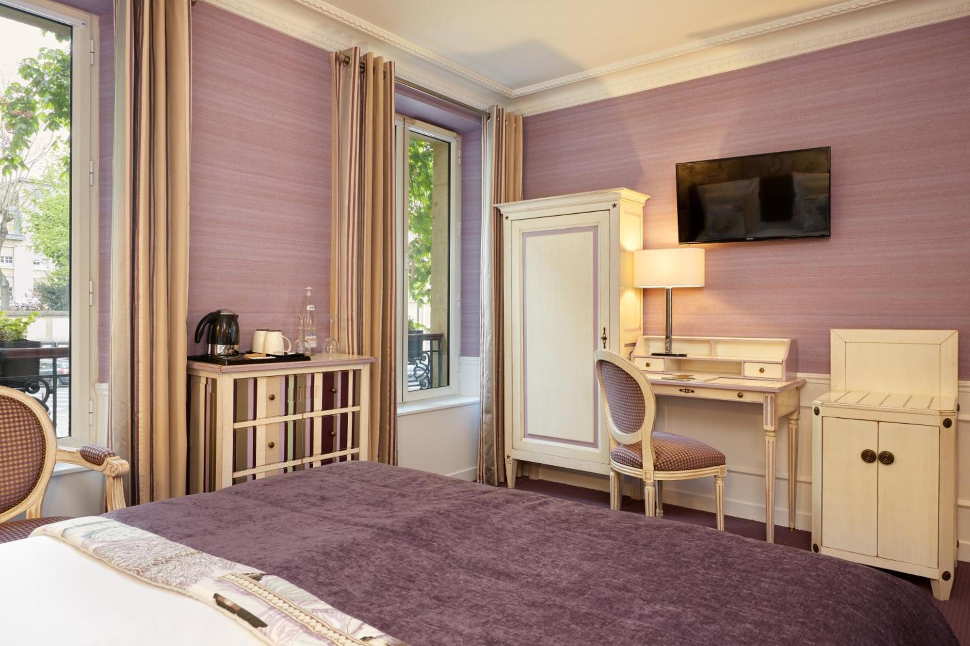 Classic Double or Twin Room