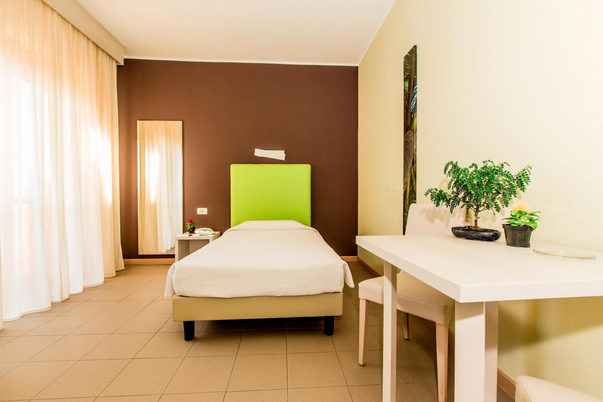 Superior Single Room