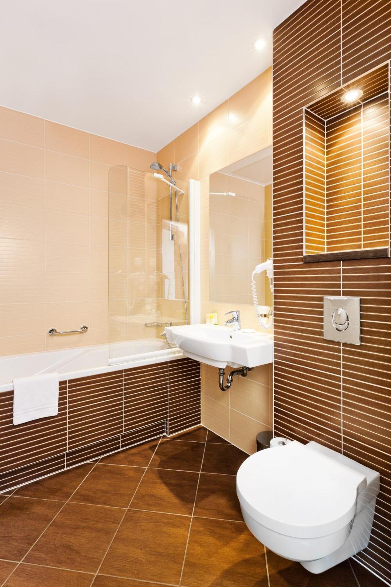 Premium River Side Room