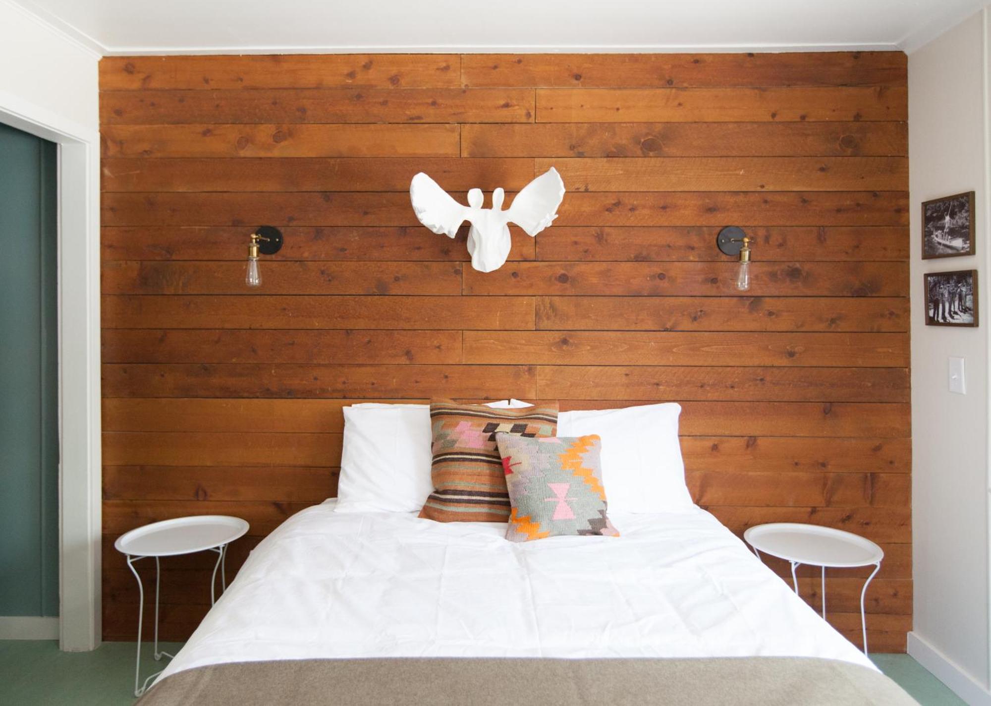 Deluxe Queen Studio