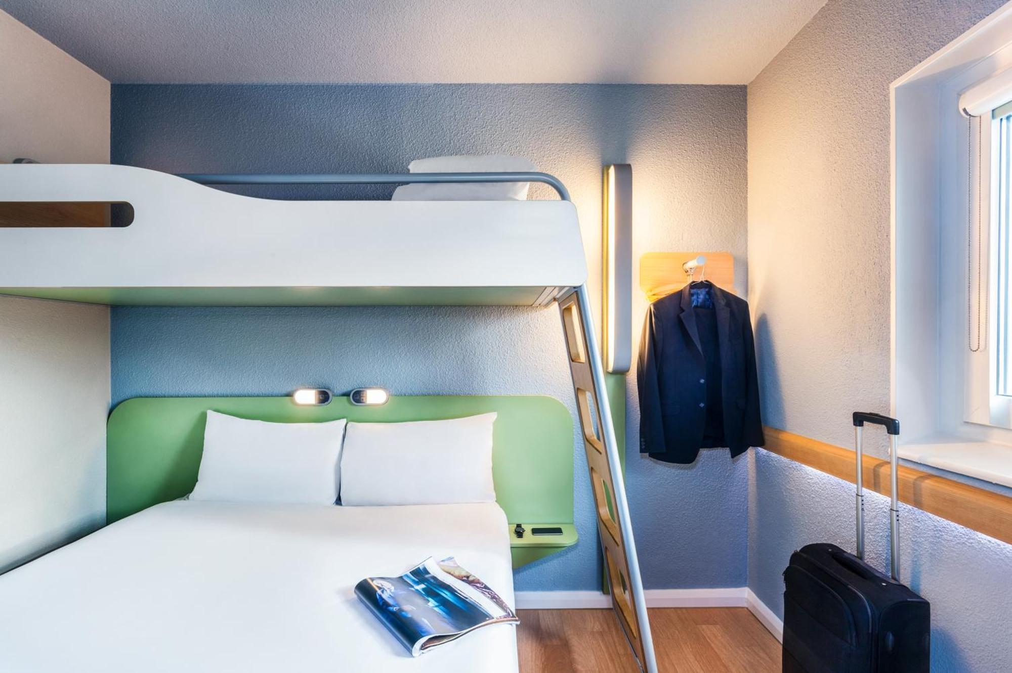 Dreibettzimmer