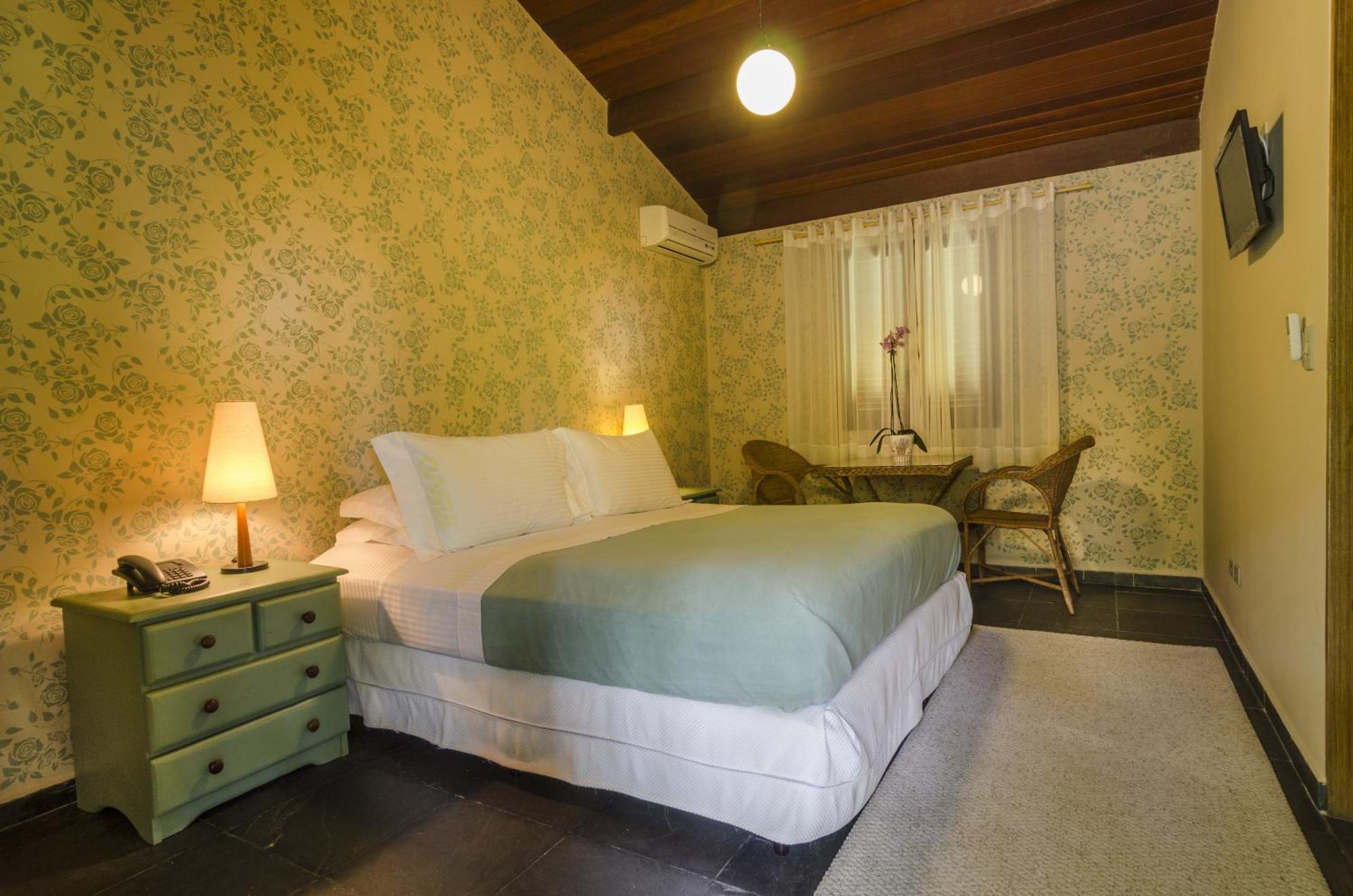 Quarto Standard com 2 Camas de Solteiro