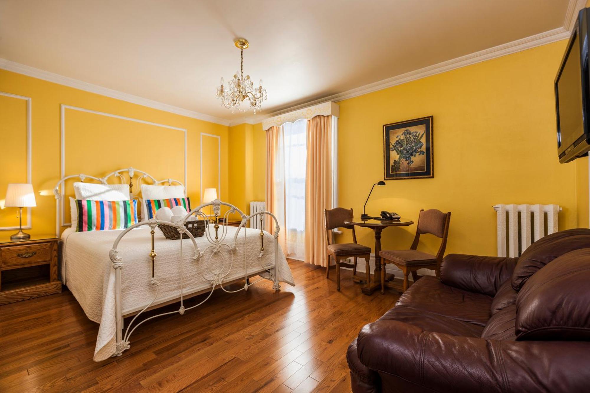 Superior Queen Room