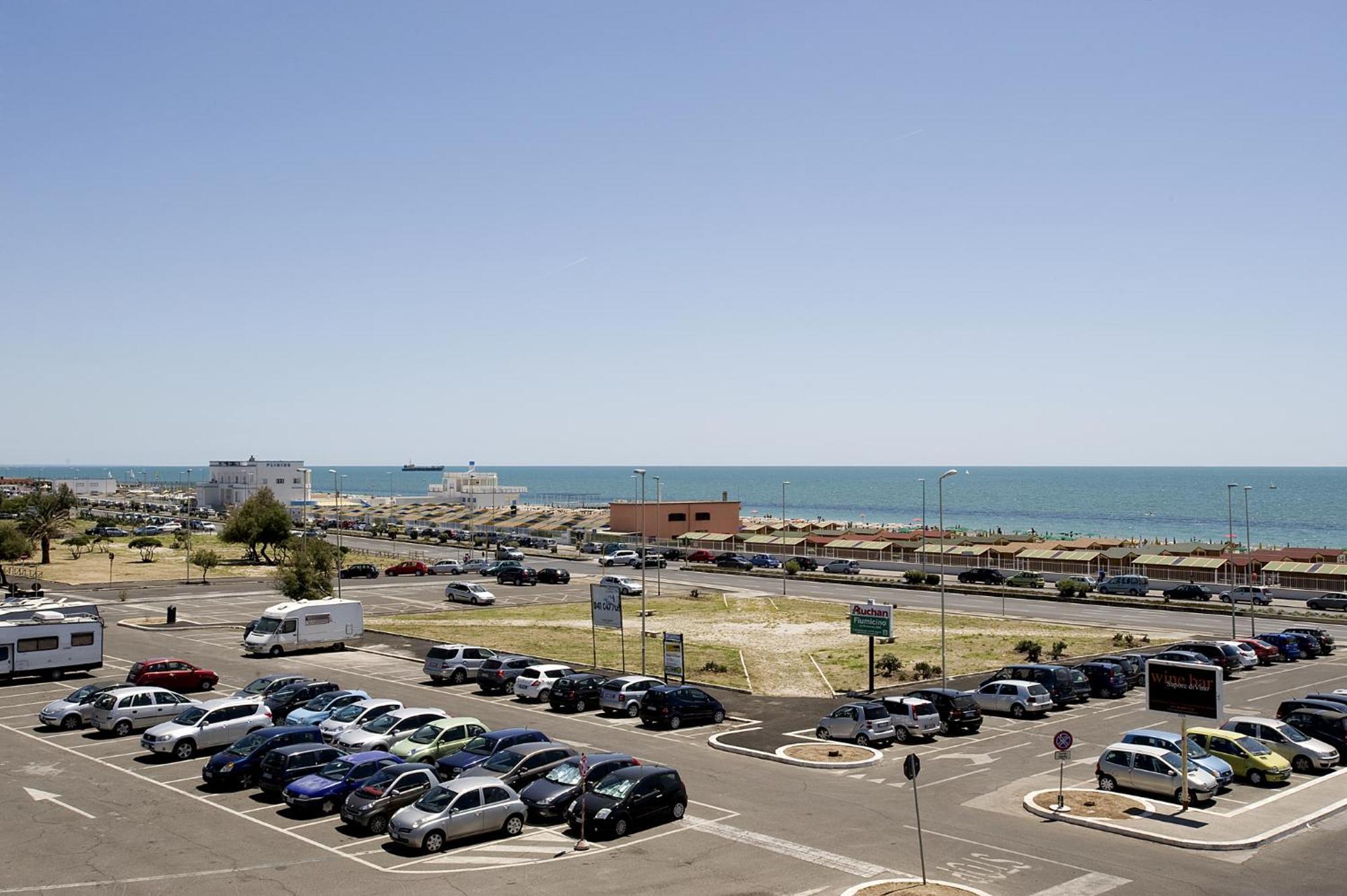 Double or Twin Room Sea View