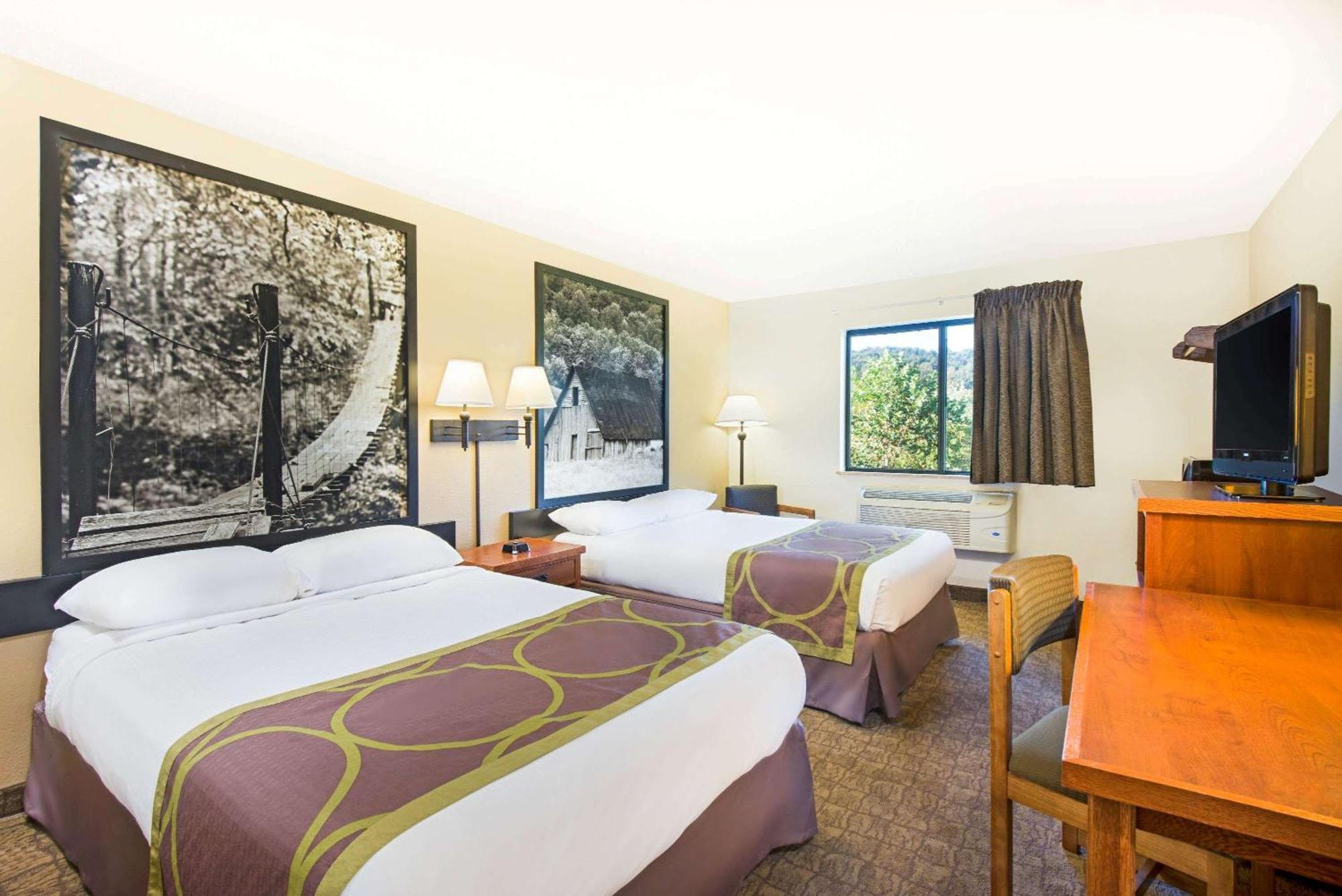 Deluxe Double Room with Two Double Beds - Non-Smoking